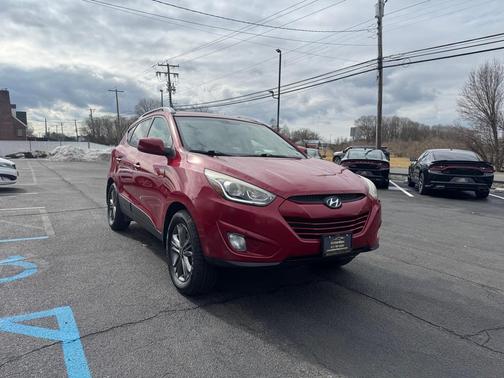 2014 Hyundai TUCSON SE