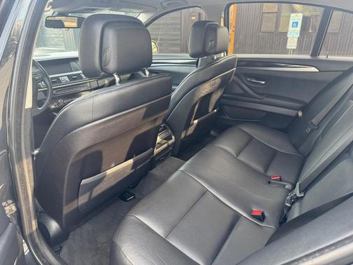 2013 BMW 528 xDrive
