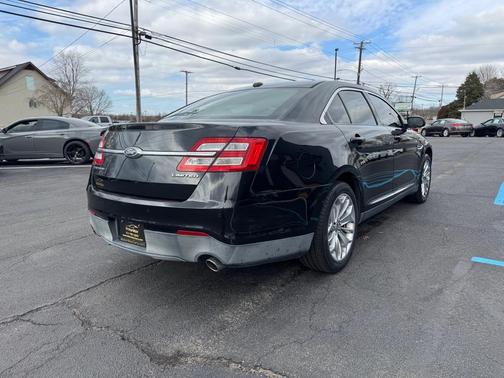 2013 Ford Taurus Limited
