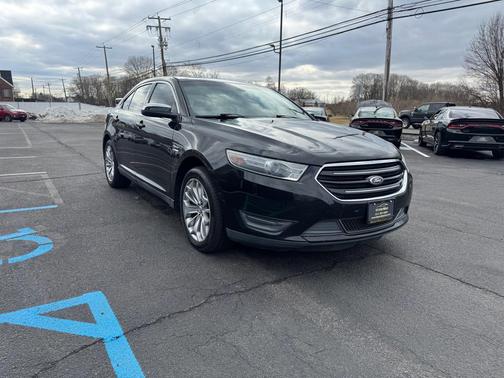 2013 Ford Taurus Limited