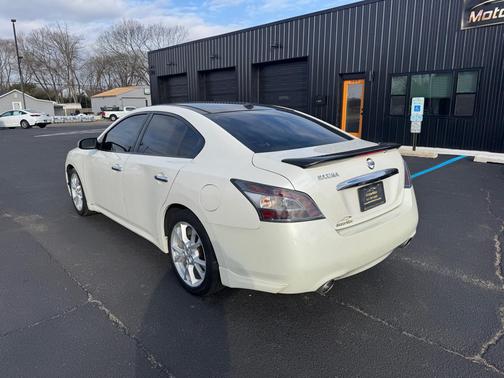 2014 Nissan Maxima SV