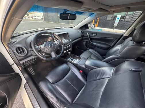 2014 Nissan Maxima SV