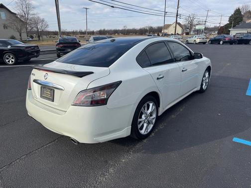 2014 Nissan Maxima SV