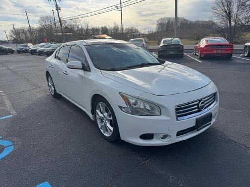 2014 Nissan Maxima SV