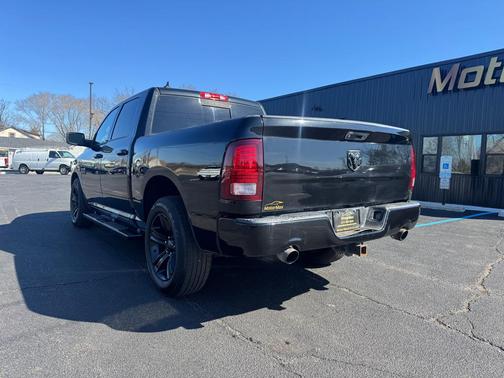 BLACK 2015 RAM 1500 Sport