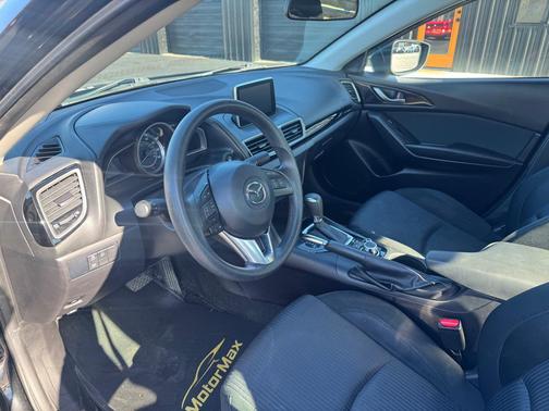2016 Mazda Mazda3 SPORT