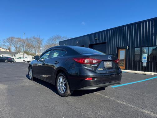 2016 Mazda Mazda3 SPORT