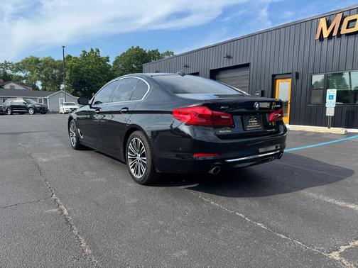 BLACK 2017 BMW 530 xDrive