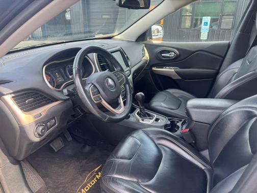 2017 Jeep Cherokee Latitude