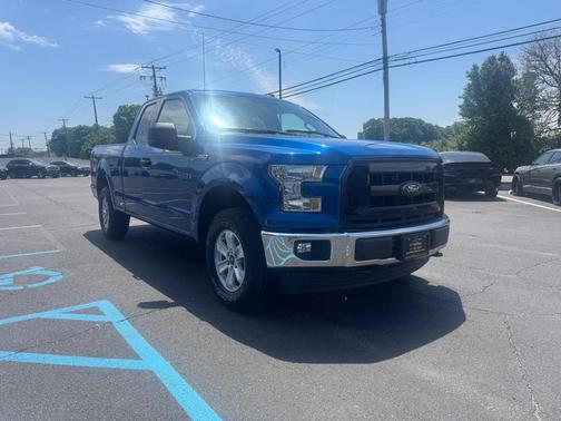 Lightning Blue 2017 Ford F-150 XLT