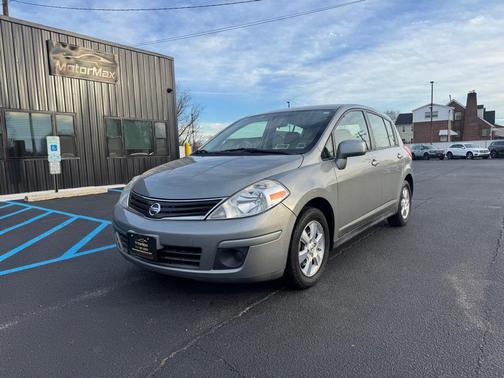 2012 Nissan Versa 1.8 S