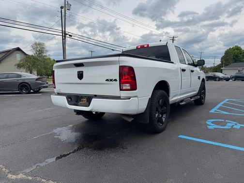 Bright White Clearcoat 2019 RAM 1500 Tradesman