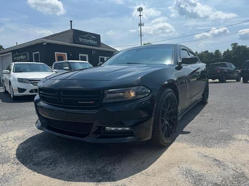 2016 Dodge Charger SXT