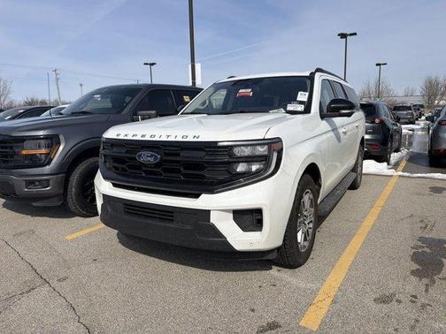 Star White 2025 Ford Expedition Max Active