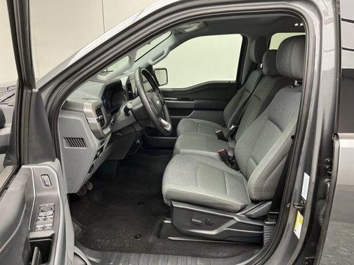 Carbonized Gray Metallic 2025 Ford F-150 XLT