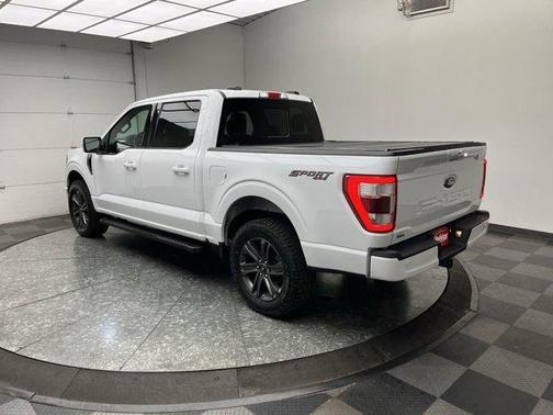 Oxford White 2023 Ford F-150 Lariat