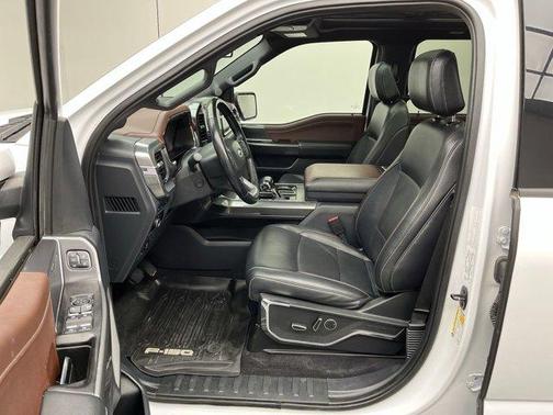 Oxford White 2023 Ford F-150 Lariat