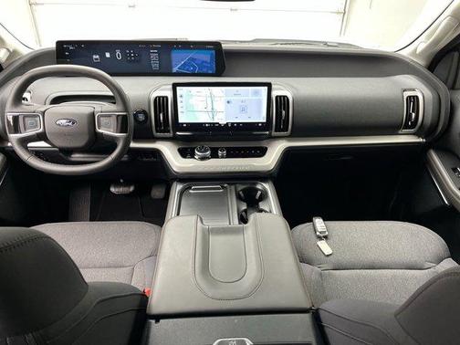 Star White 2025 Ford Expedition Max Active