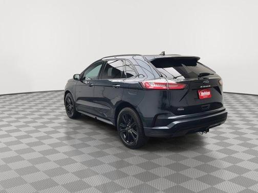 2022 Ford Edge ST-Line