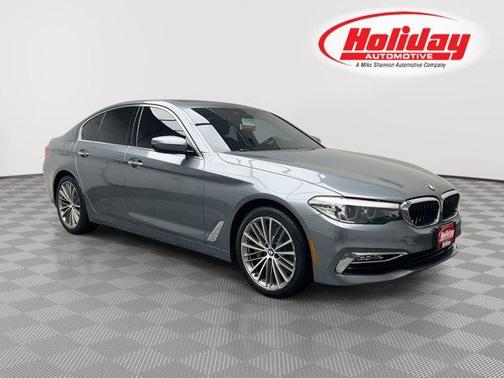 Bluestone Metallic 2018 BMW 530 i xDrive