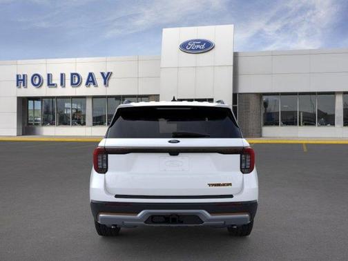 Star White 2026 Ford Explorer Tremor