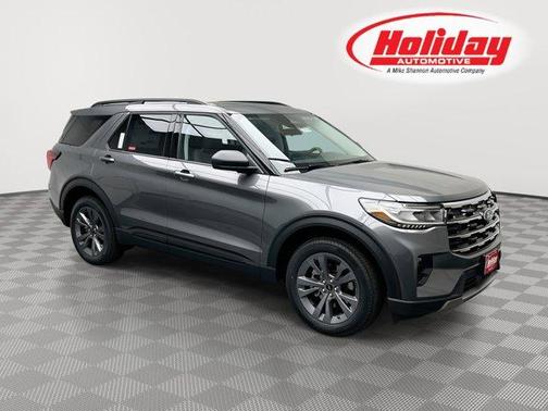 Carbonized Gray Metallic 2026 Ford Explorer Active