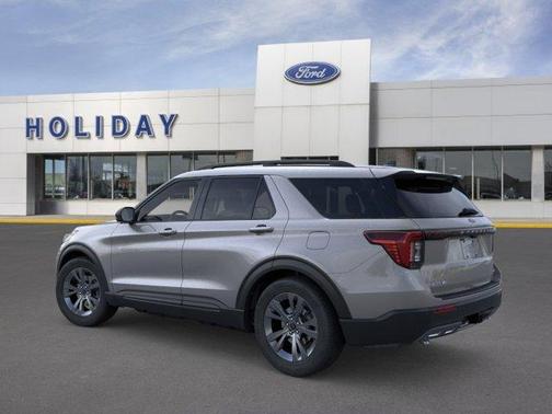 Carbonized Gray Metallic 2026 Ford Explorer Active