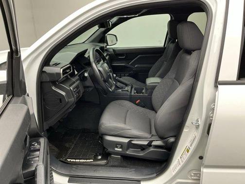 Ice 2024 Toyota Tacoma SR