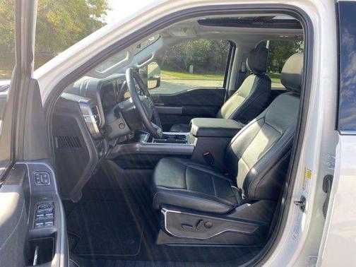 2024 Ford F-350 Lariat Super Duty