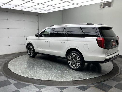 Star White 2025 Ford Expedition Max Platinum