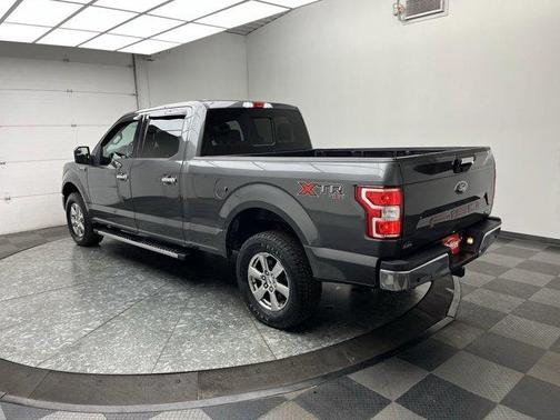 Magnetic Metallic 2018 Ford F-150 XLT