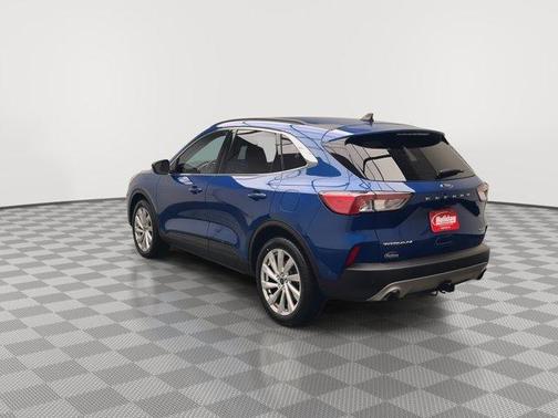 2022 Ford Escape Titanium Hybrid