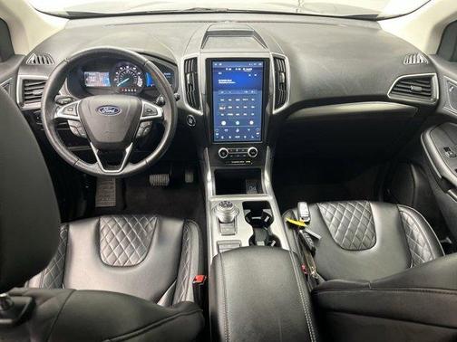 Carbonized Gray Metallic 2024 Ford Edge Titanium