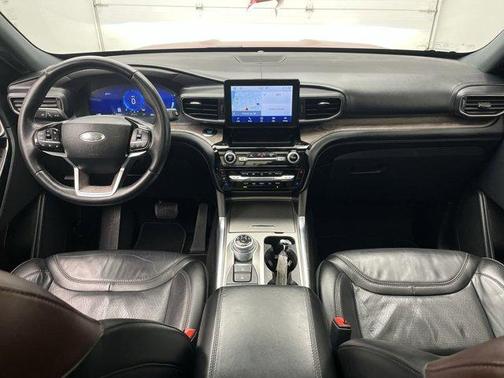 2023 Ford Explorer Platinum