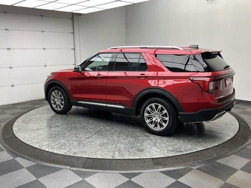 Rapid Red Metallic Tinted Clearcoat 2025 Ford Explorer Platinum