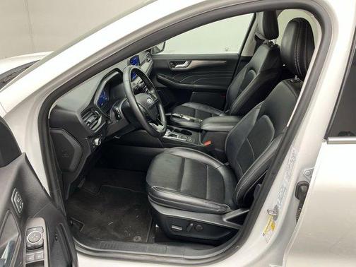 2021 Ford Escape Titanium Hybrid