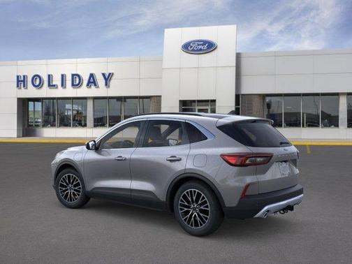 Carbonized Gray Metallic 2024 Ford Escape PHEV