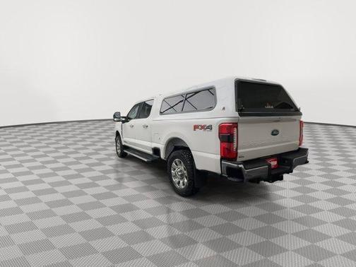 2023 Ford F-350 Lariat Super Duty