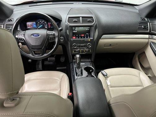 Ruby Red Metallic Tinted Clearcoat 2019 Ford Explorer XLT