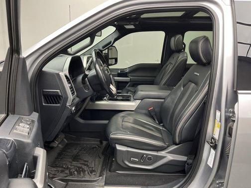 2022 Ford F-350 Platinum