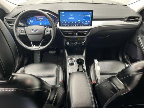 2024 Ford Escape Platinum