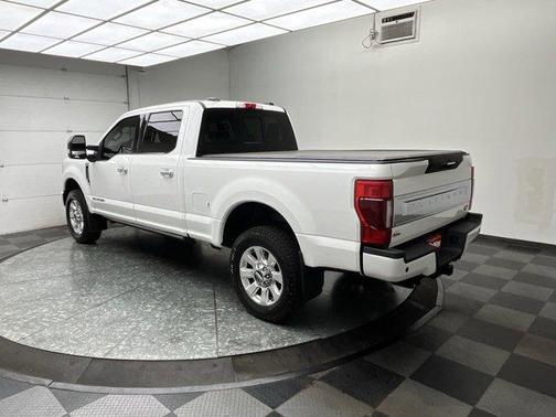 Star White 2022 Ford F-250 Platinum