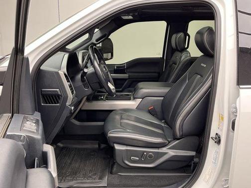 Star White 2022 Ford F-250 Platinum