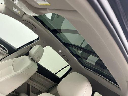 2021 Volkswagen Atlas 3.6 V6 SE w/ Technology