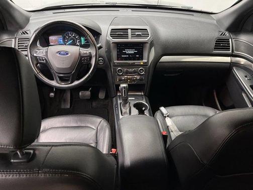 Shadow Black 2018 Ford Explorer XLT