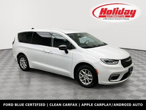 2024 Chrysler Pacifica Touring-L