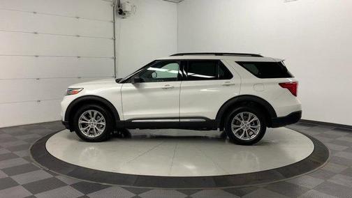 Star White 2020 Ford Explorer XLT