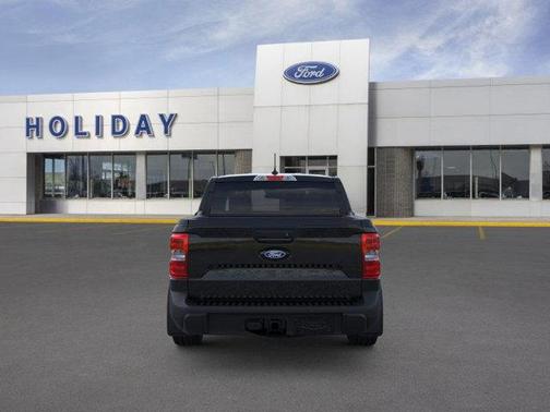 Shadow Black 2026 Ford Maverick XLT