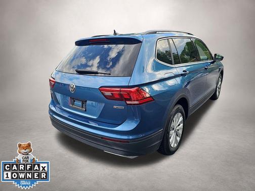 Blue Metallic 2019 Volkswagen Tiguan 2.0T SE 4MOTION