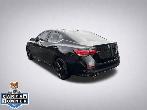 Super Black 2022 Nissan Sentra SR